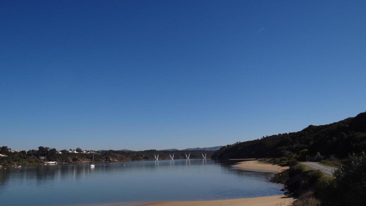 Chave D'Ouro House By Stay In Alentejo วิลานอวา ดิ มิลฟงติส ภายนอก รูปภาพ
